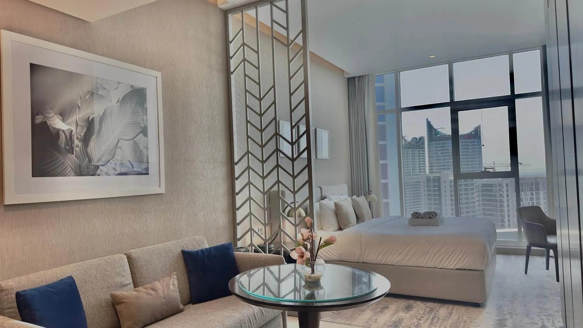 Sleek & Stylish Studio At Damac Maison Prive By Bhavan Vacation Homes Dubai Apartment